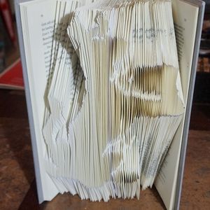 Fold or cut books